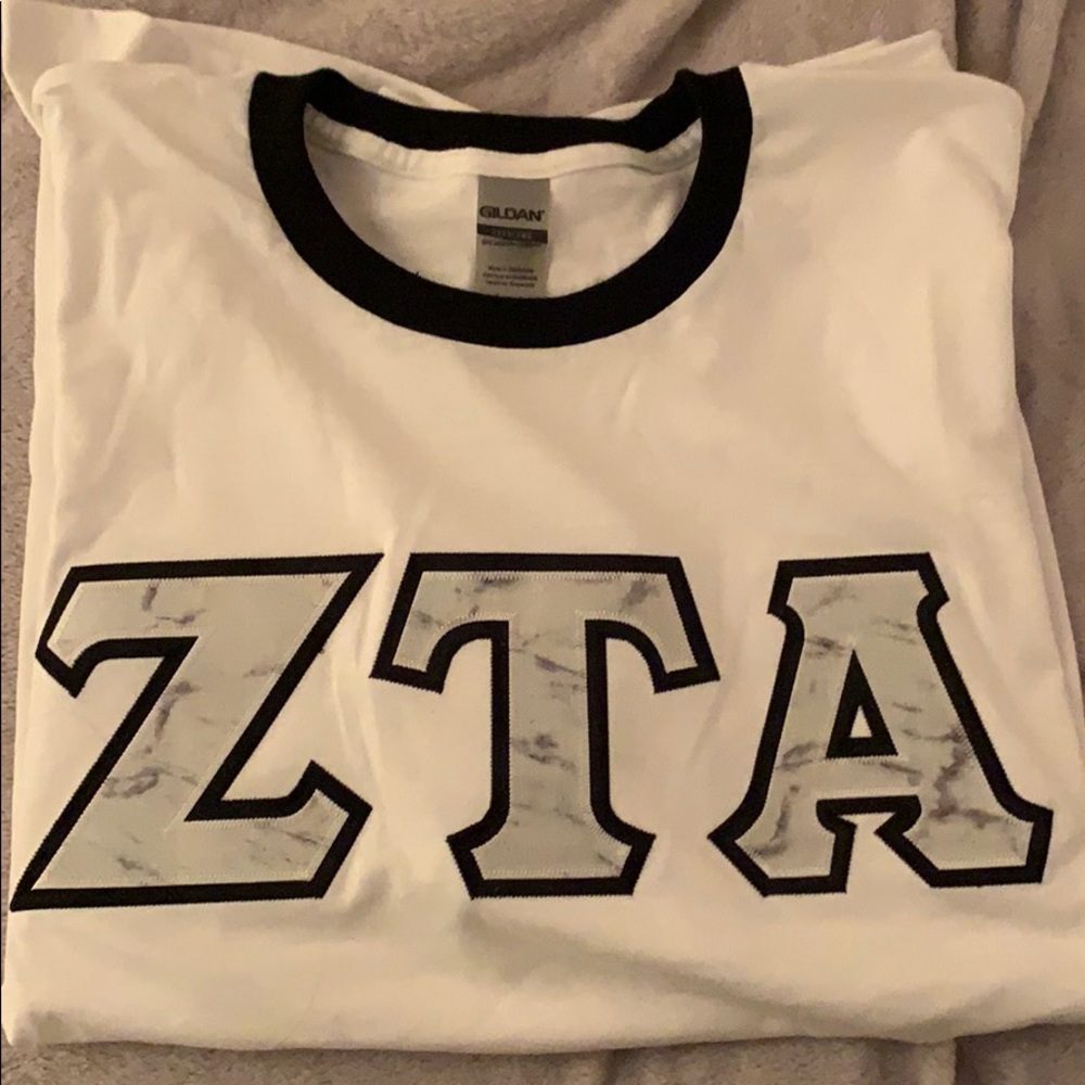 ZETA letter shirt